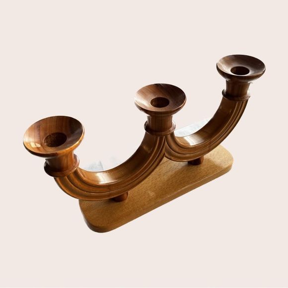 Vintage wood carved candlestick holder - Picture 3 of 4